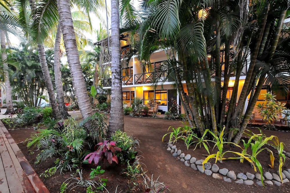 Oasis Palms Hotel Nadi Exterior foto