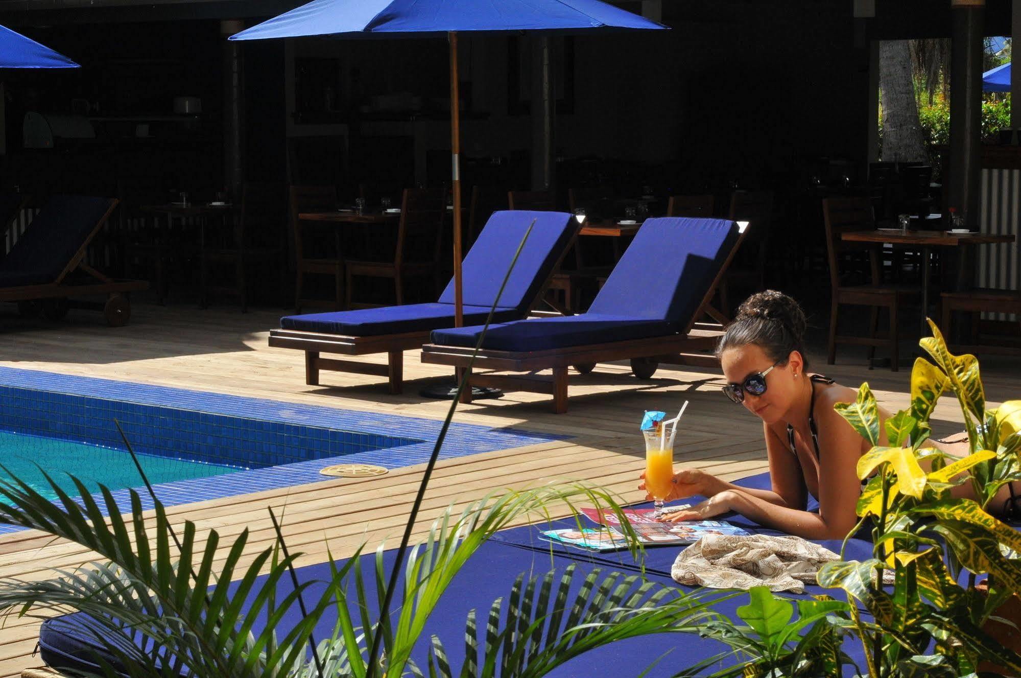 Oasis Palms Hotel Nadi Exterior foto