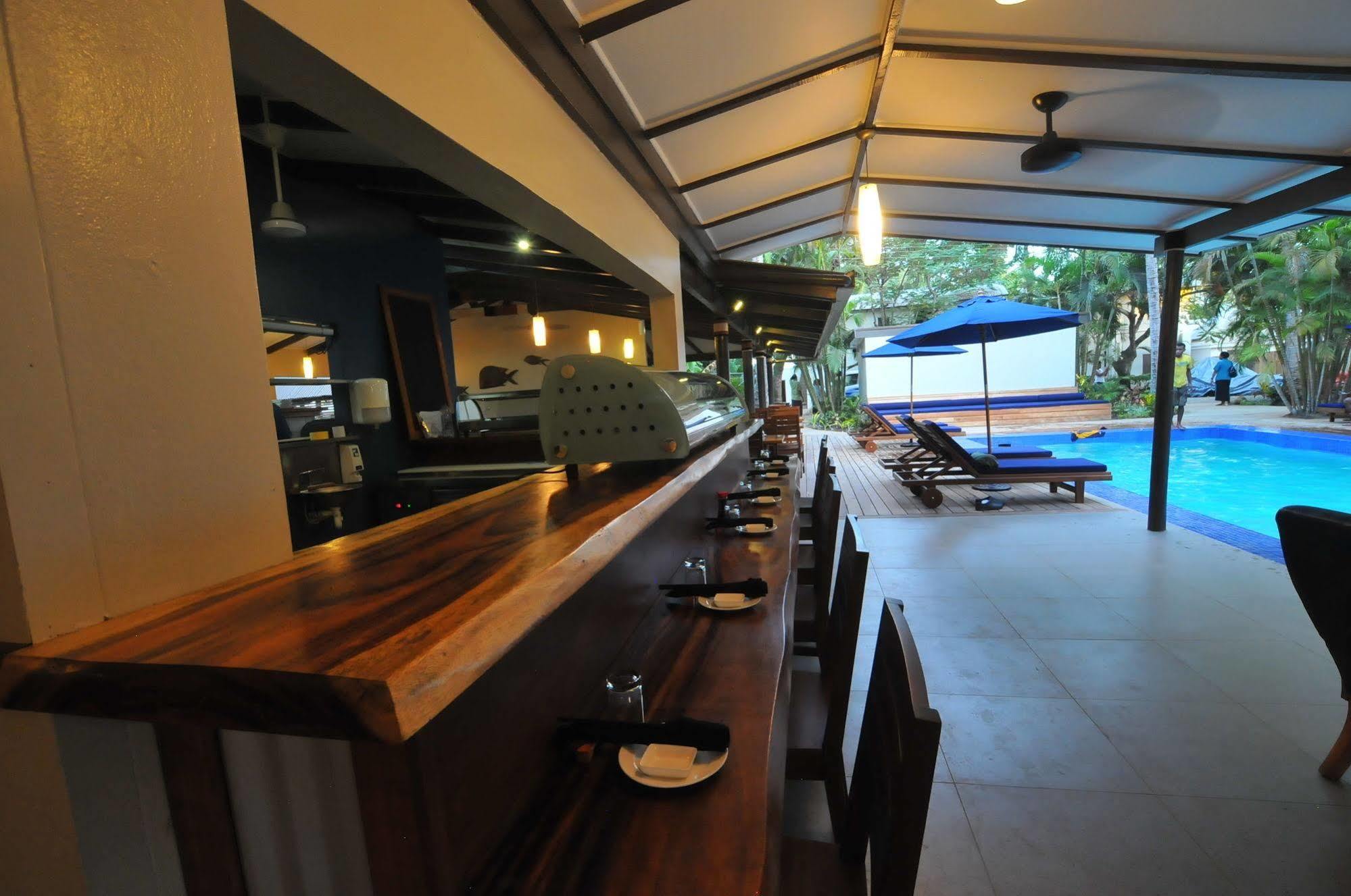 Oasis Palms Hotel Nadi Exterior foto